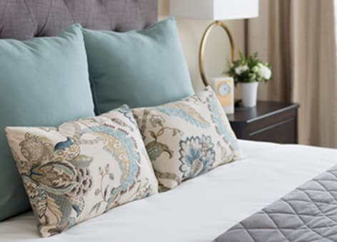 Amica Senior Lifestyles , Downsizing Guide for Seniors