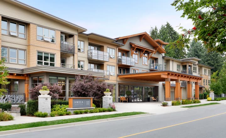 EdgemontVillage-home-exterior_shot_of_residence_entrance EdgemontVillage-home-exterior_shot_of_residence_entrance