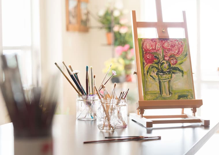 Amica Bayview Gardens - Painting with brushes Craft kitchen at Amica Bayview Gardens senior living residence.